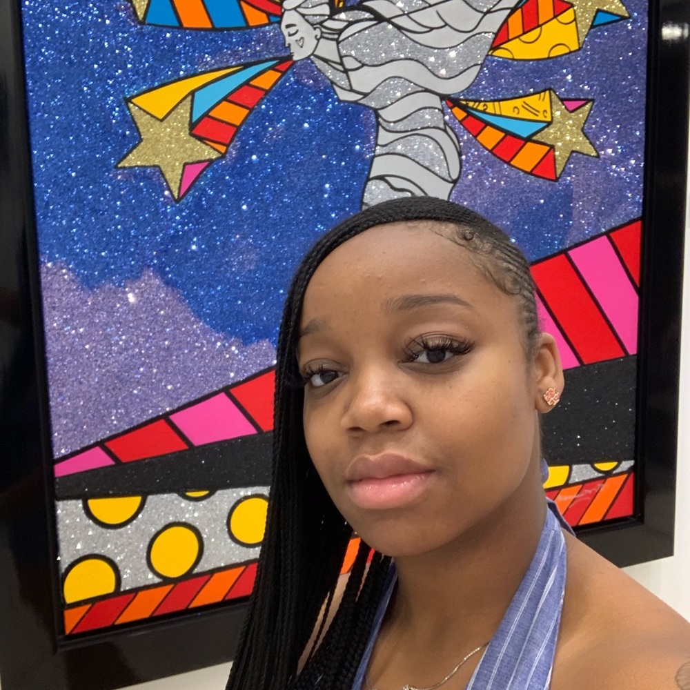 Meet your Posher, Whitnee